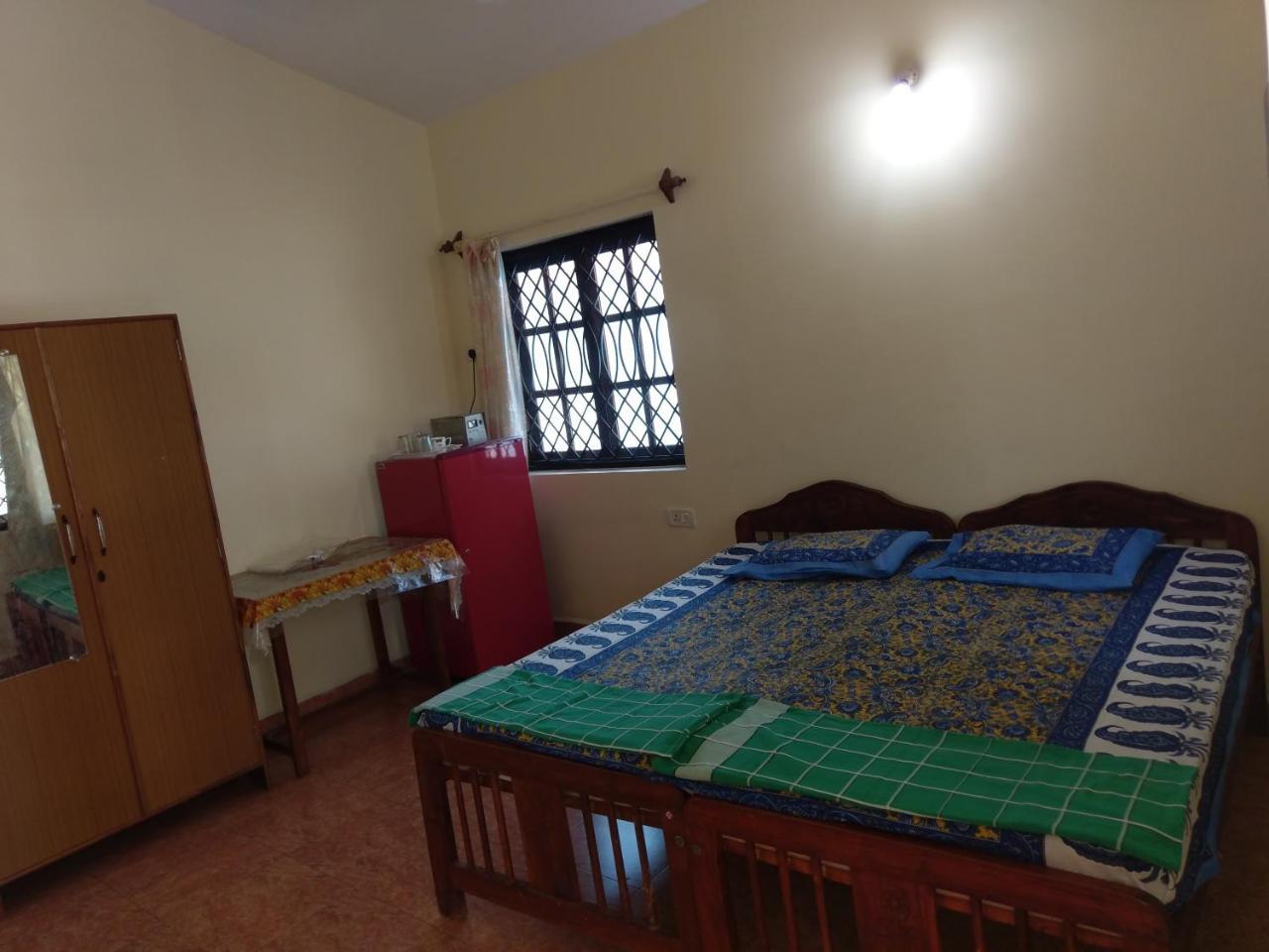 21In Guest House Calangute Kamer foto