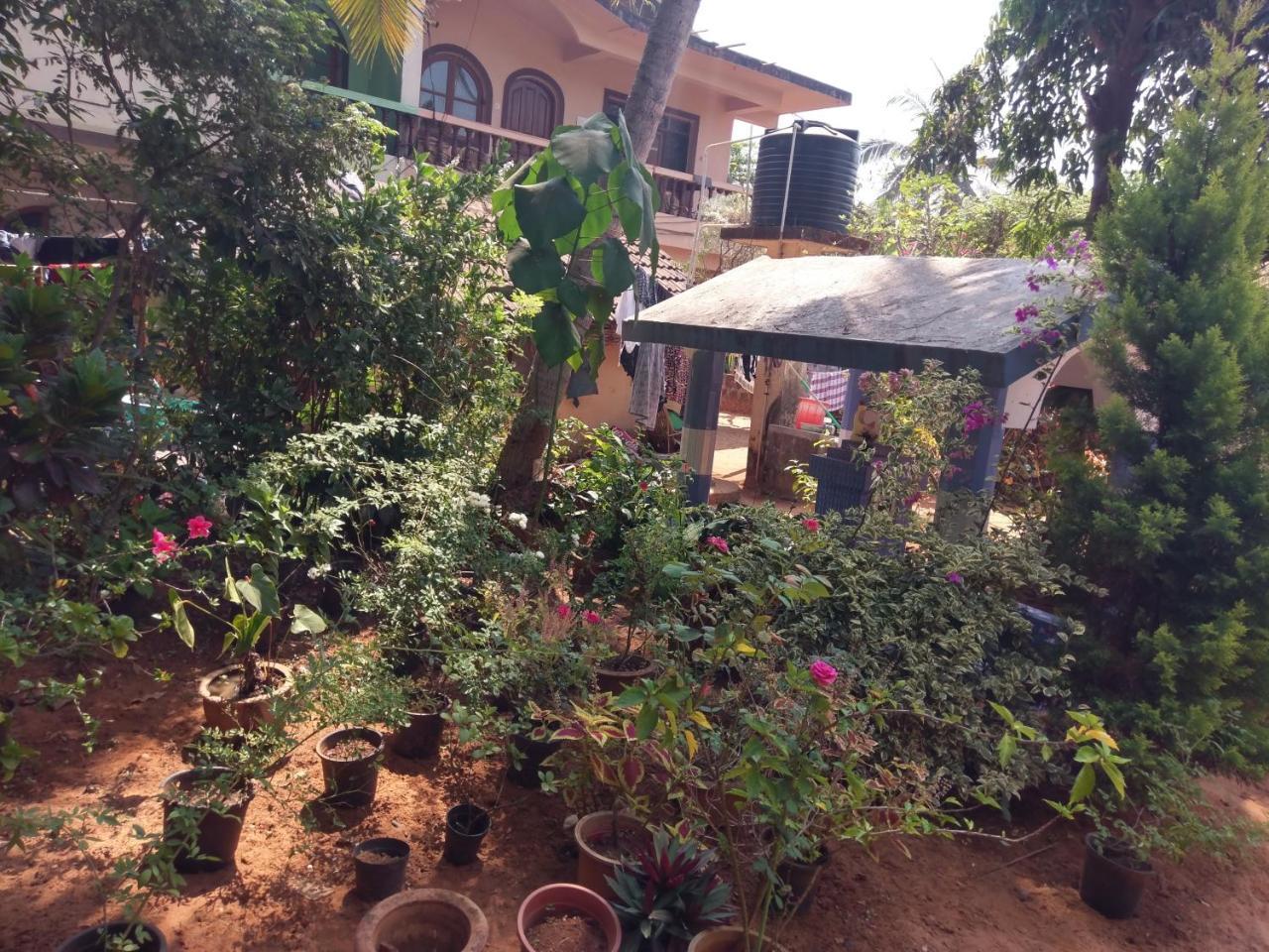 21In Guest House Calangute Buitenkant foto